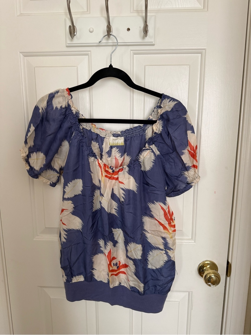 Blue Floral Puff-Sleeve Women’s Top
